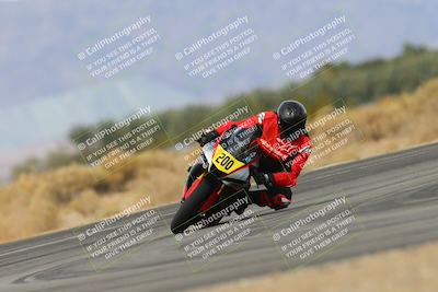media/Feb-07-2025-CVMA Friday Practice (Fri) [[7034960ba2]]/3-Racer 3-NRS/Session 4 (Turn 16)/